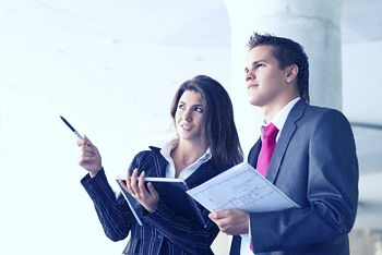 Analyzing problems and finding IT solutions